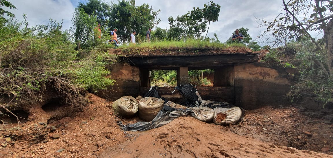 Sem condições de recuperação. É o que afirma o superintendente da Semad, Robson Disarz, sobre a represa que se rompeu em Pontalina. (Foto: Bárbara Zaiden/Mais Goiás)