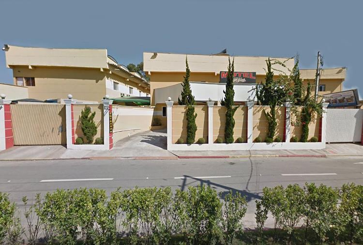 Elevador de motel cai e deixa três feridos no interior de São Paulo