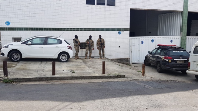 Polícia de MG faz buscas em fornecedora da cervejaria Backer