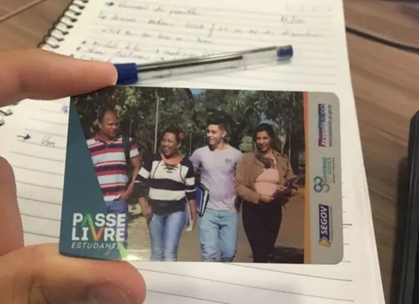 Cadastro e recadastro do Passe Livre Estudantil vai até 31 de março