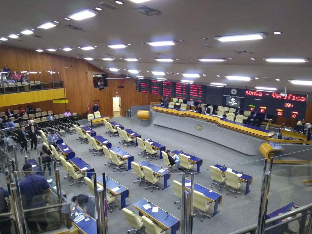 Termina nesta semana prazo para vereadores mudarem de partido