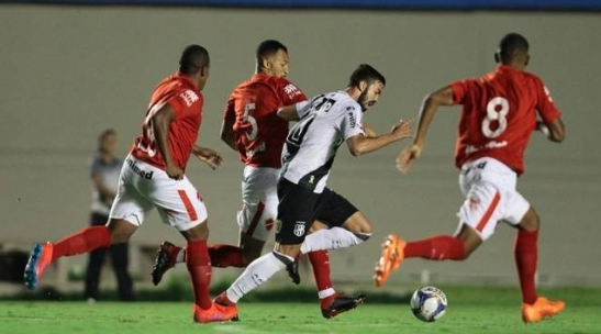 Vila Nova é eliminado pela Ponte Preta em jogo válido pela segunda fase da Copa do Brasil. Eliminação ocorreu nos pênaltis. (Foto: Federação Goiana de Futebol)
