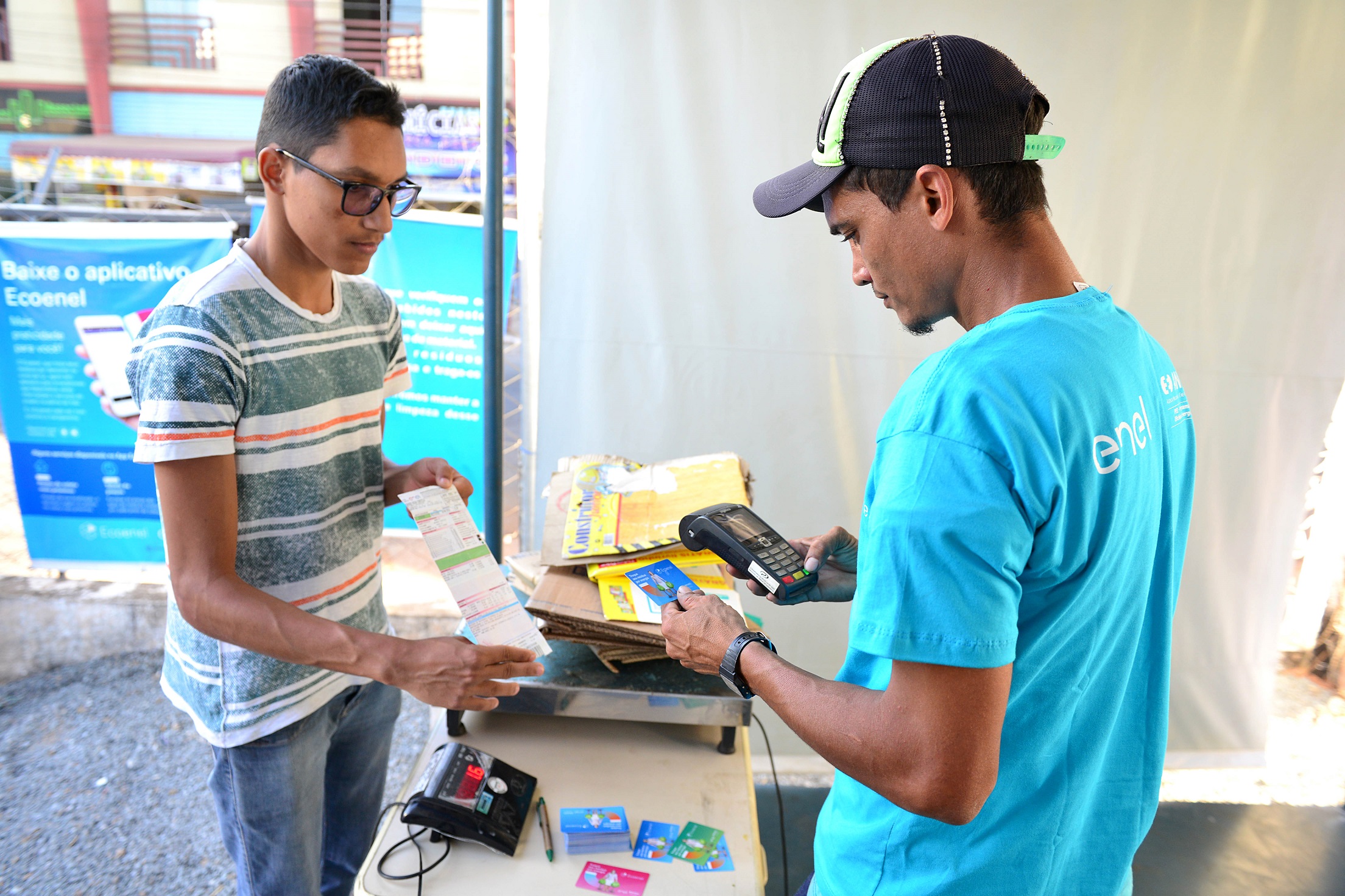 Até o dia 6 de março, quem levar resíduos eletrônicos como placas, HDs, conectores, drives, fontes, coolers, computadores e máquinas vai contribuir com uma instituição de caridade da cidade