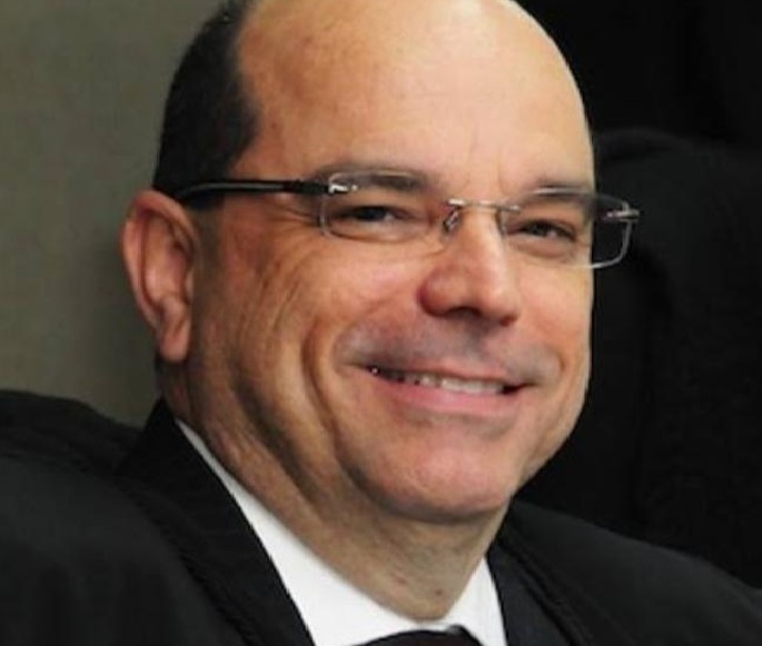 Desembargador Leandro Crispim é eleito novo presidente do TRE-GO