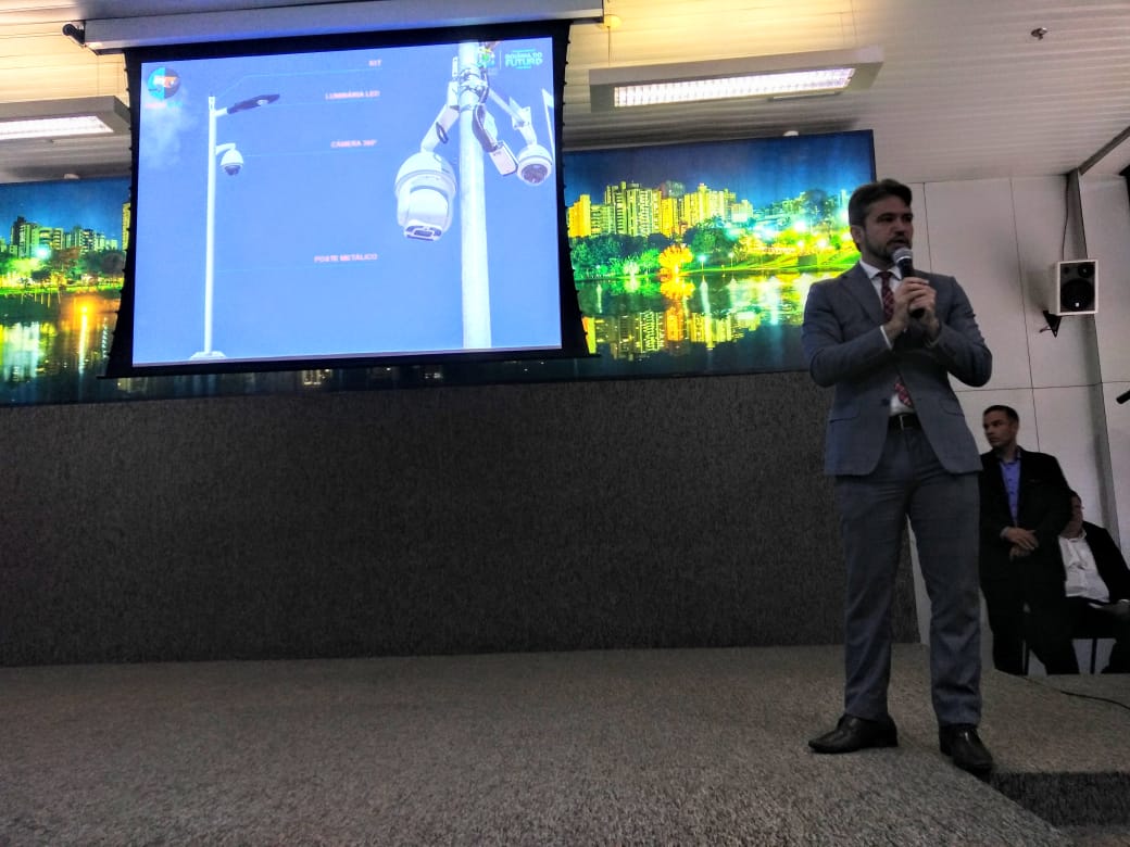 Novas câmeras serão instaladas em diferentes pontos de Goiânia. Expectativa é que 500 câmeras sejam colocadas em oito pontos da cidade. (Foto: Samuel Straioto/Mais Goiás)