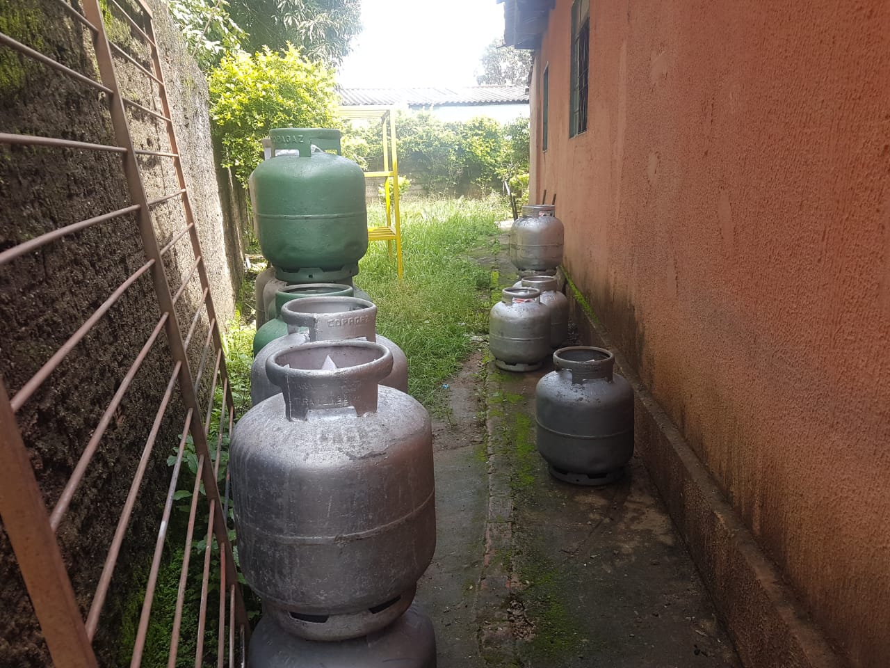 Operação visa combater irregularidades em comércios de gás de cozinha