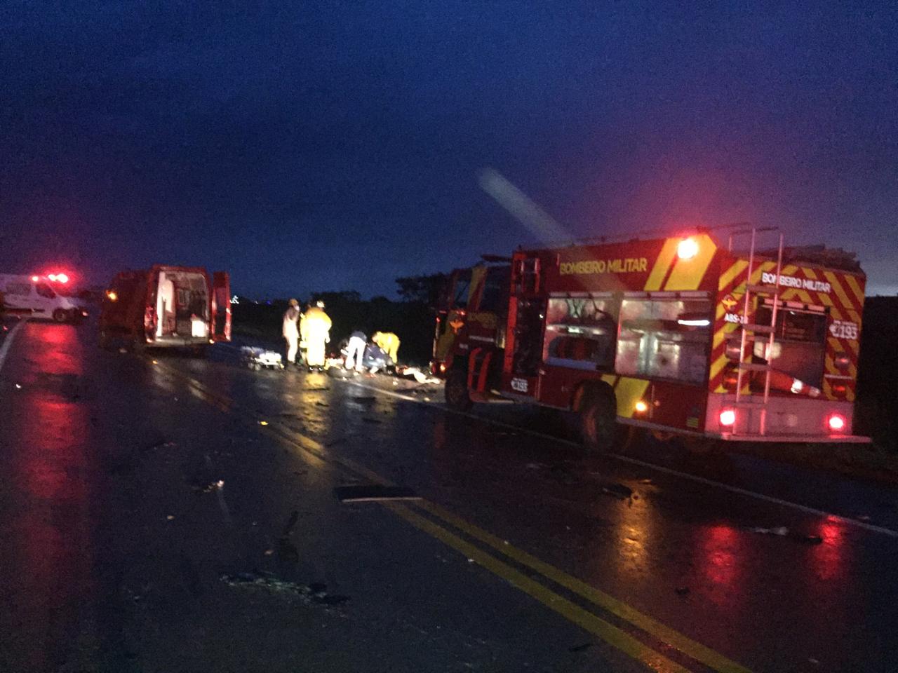 Quatro morrem e três ficam em estado grave em acidente da na BR-070
