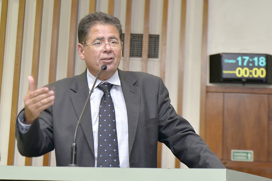 Servidor do gabinete do deputado Cláudio Meirelles testa positivo para Covid-19