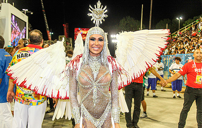Gracyanne Barbosa diz que trabalhou o ano inteiro para pagar fantasia