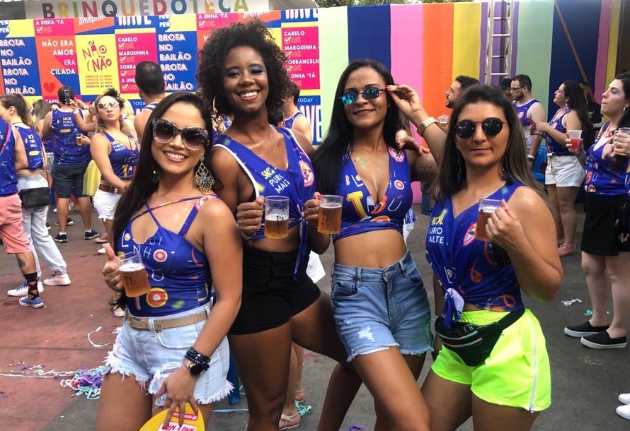 Acompanhe o pré-carnaval de Goiânia em tempo real