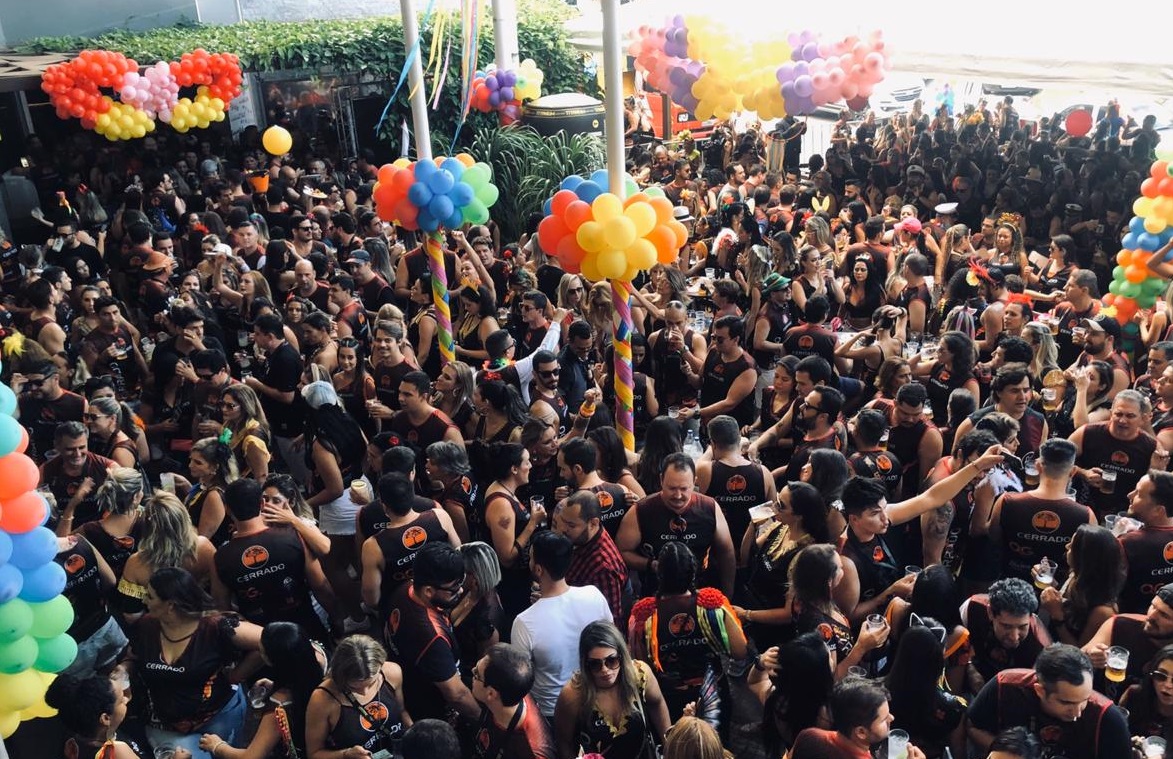 Acompanhe o pré-carnaval de Goiânia em tempo real
