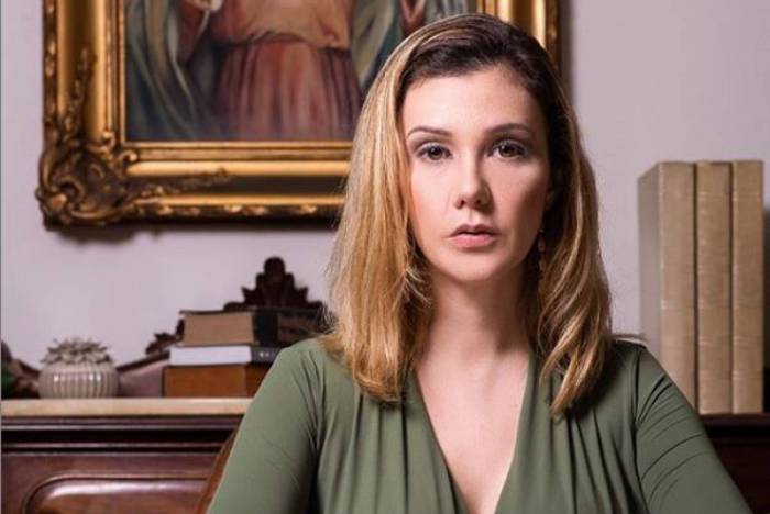 A tesoureira do Aliança pelo Brasil é a segunda pessoa do entorno do presidente Jair Bolsonaro com a confirmação de que foi infectada pelo vírus