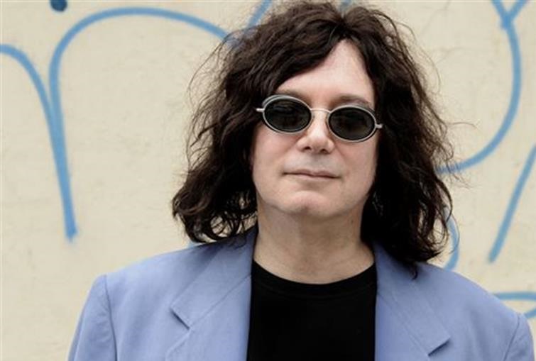 Alan Merrill Compositor de 'I Love Rock 'n' Roll' morre vítima de coronavírus