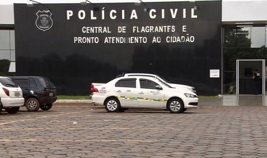 GCM é preso suspeito de andar encapuzado e armado em Goiânia