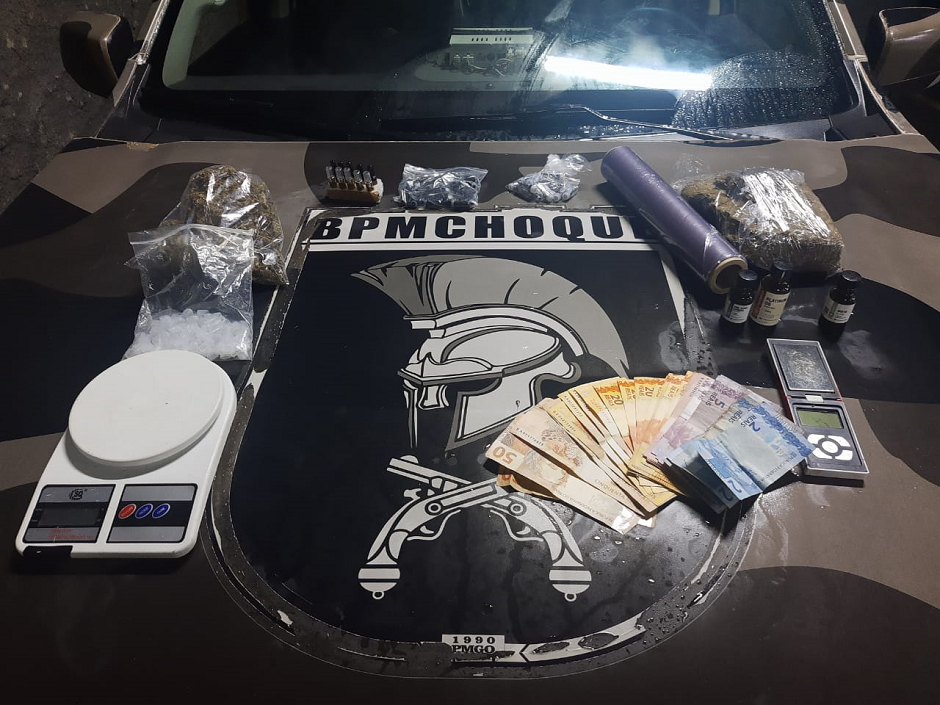 Homem é preso suspeito de gerenciar ponto de drogas no Setor Sudoeste, em Goiânia