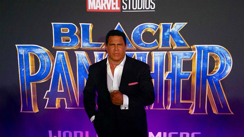 Ator de 'Homem de Ferro 2' é preso acusado de vender pílulas falsas contra coronavírus