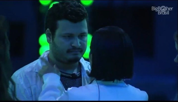BBB 20: Manu e Victor Hugo discutem durante festa
