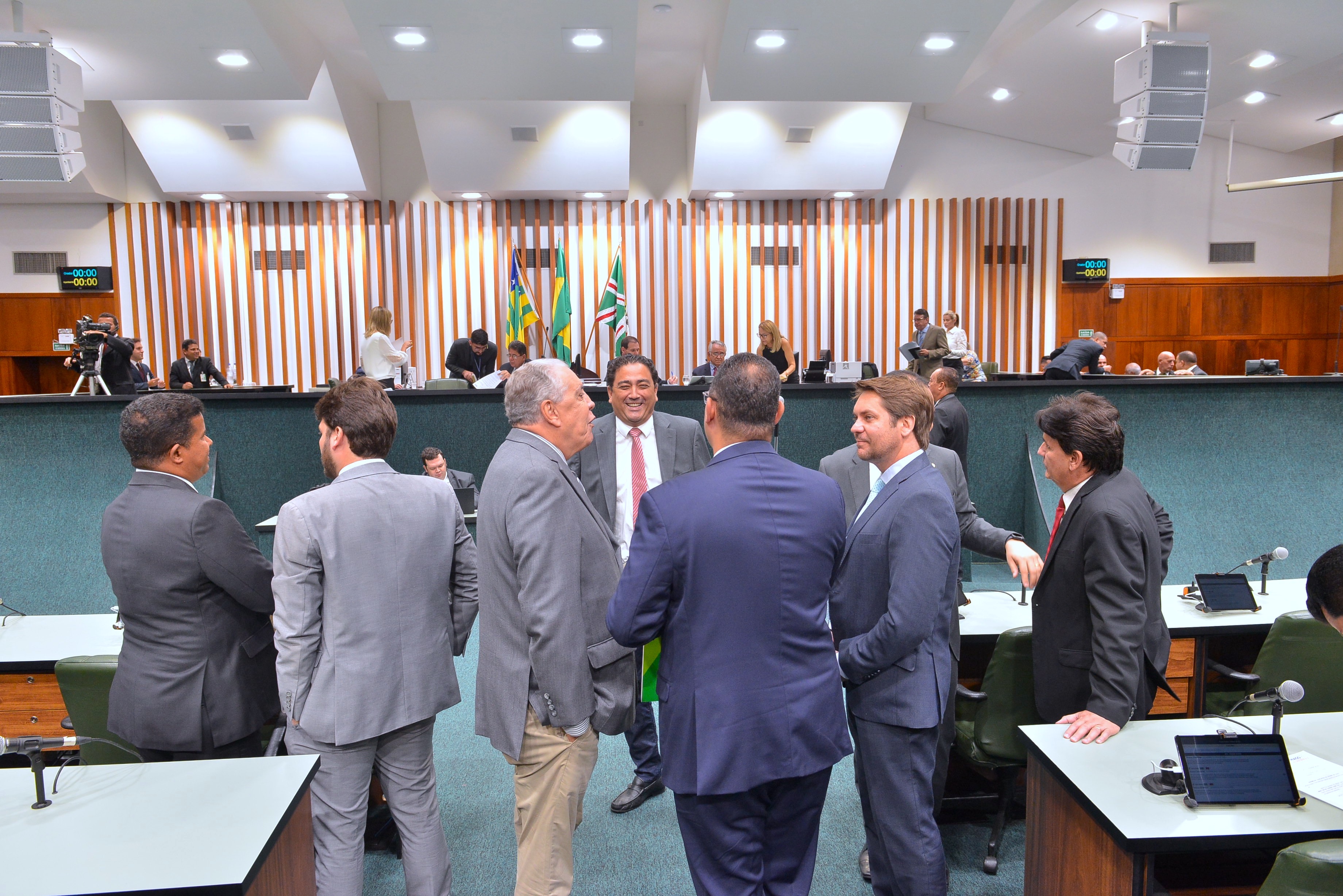 Após manutenção de veto, lei que permite privatização de rodovias é mantida