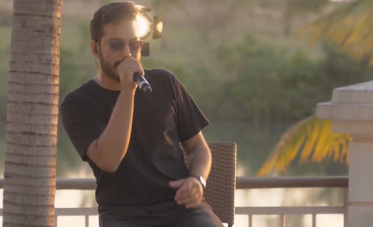 Cantor Lucas Led era um dos passageiros de acidente na Rua 87, em Goiânia