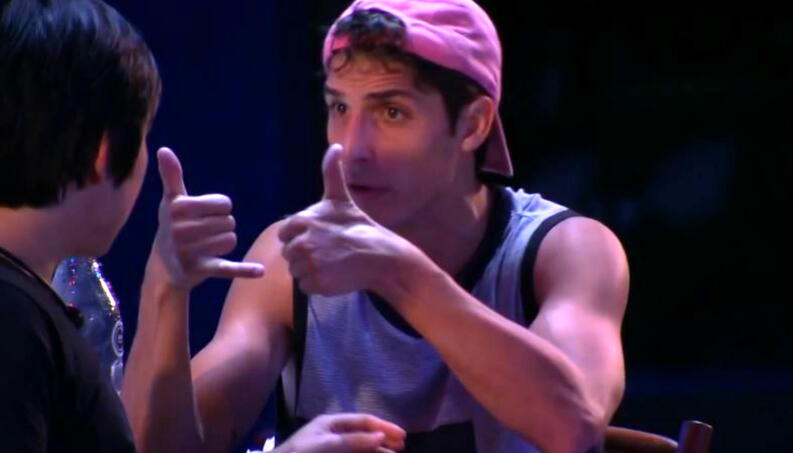 Após acusações de estupro, Corinthians desiste de convidar Felipe Prior