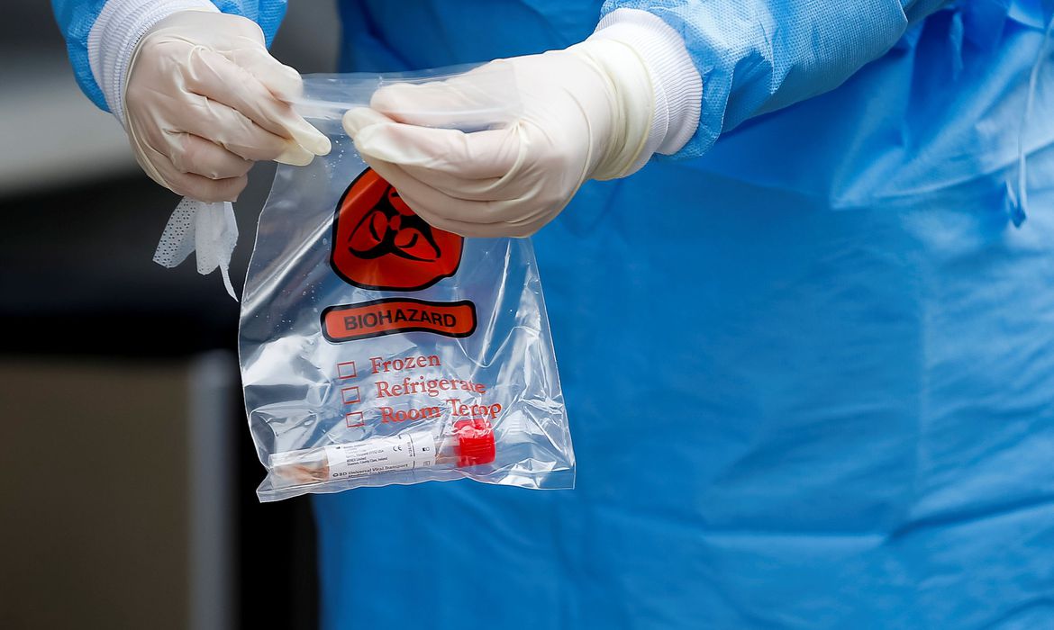 Goiás chega a 1.053 casos confirmados de coronavírus