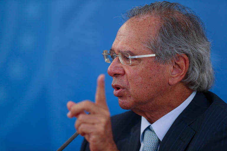 Empresa que cortar salário poderá abater de impostos ajuda ao trabalhador