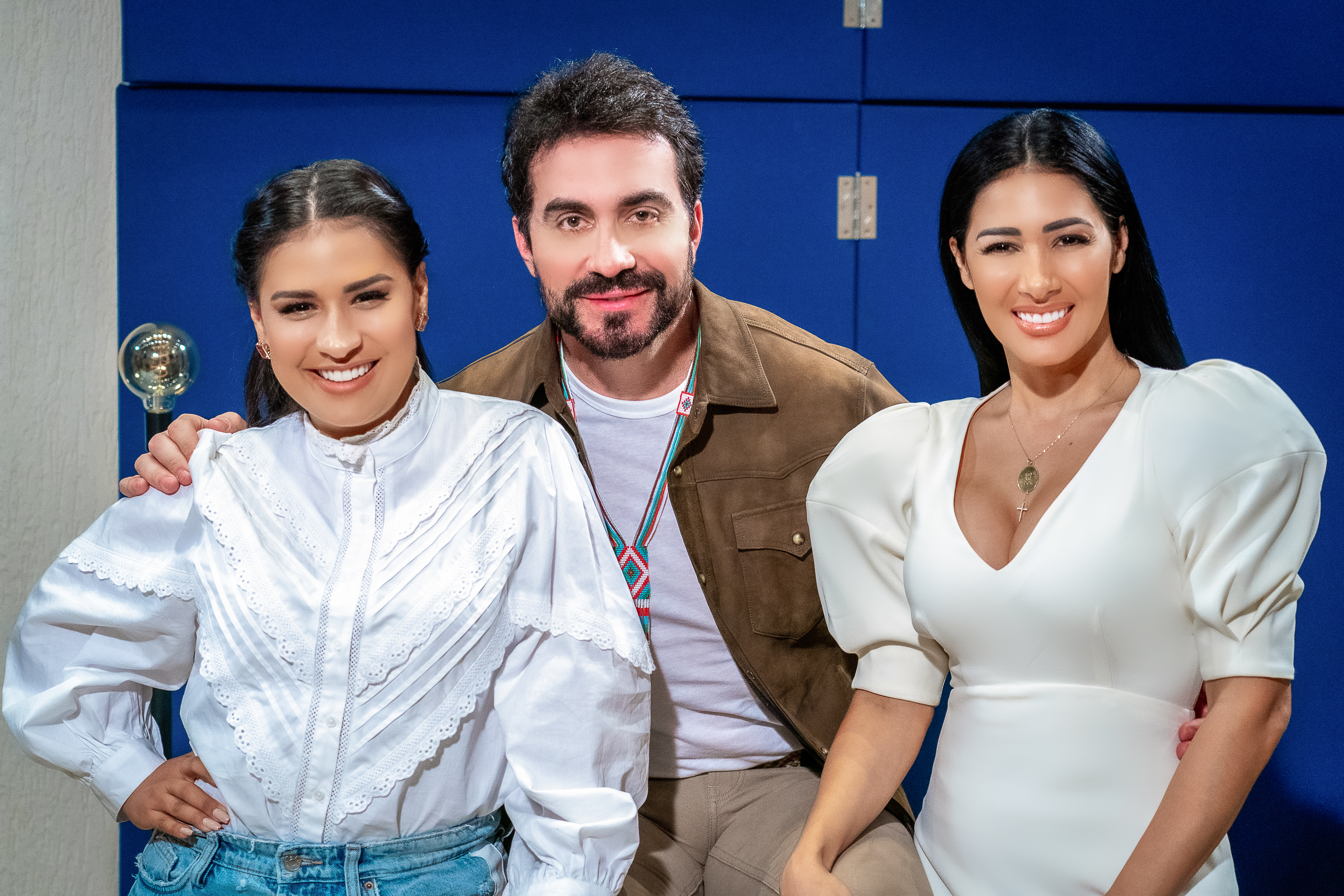 Padre Fábio de Melo lança parceria com Simone e Simaria, Não Desisto