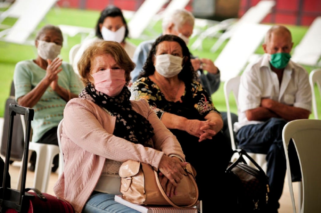 A empresa que demitir funcionário do grupo de risco da covid-19 vai perder o direito a benefícios fiscais concedidos pelo Governo de Goiás. (Foto: Esaki/Agência Brasília)