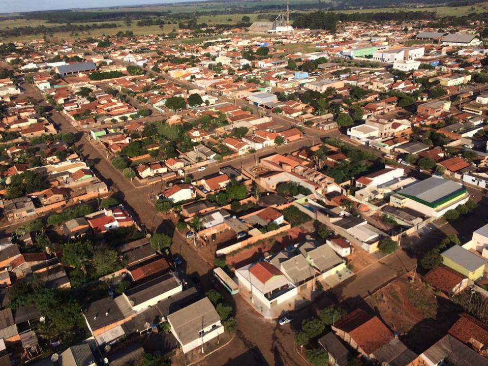 Justiça suspende decreto que autorizava abertura do comércio, em Serranópolis
