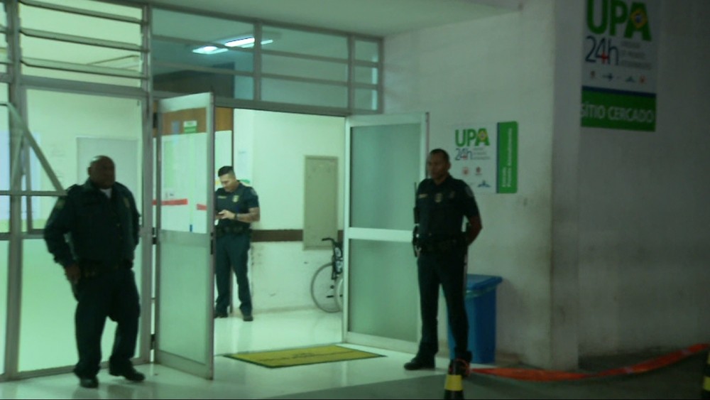 Um paciente com suspeita de infecção pelo novo coronavírus agrediu membros da equipe de saúde da Unidade de Pronto Atendimento (UPA) do bairro Sitio Cercado, em Curitiba (PR), nesta quarta-feira (8). (Foto: reprodução/RPC)