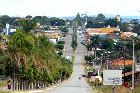 O prefeito de Iporá, Naçoitan Leite (PSDB), contrariou novo decreto do Governo Estadual e autorizou a abertura do comércio na cidade. (Foto: reprodução)