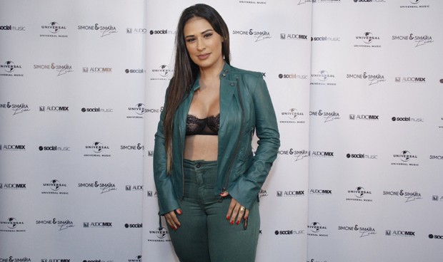 Cantora Simone, da dupla com Simaria, está grávida