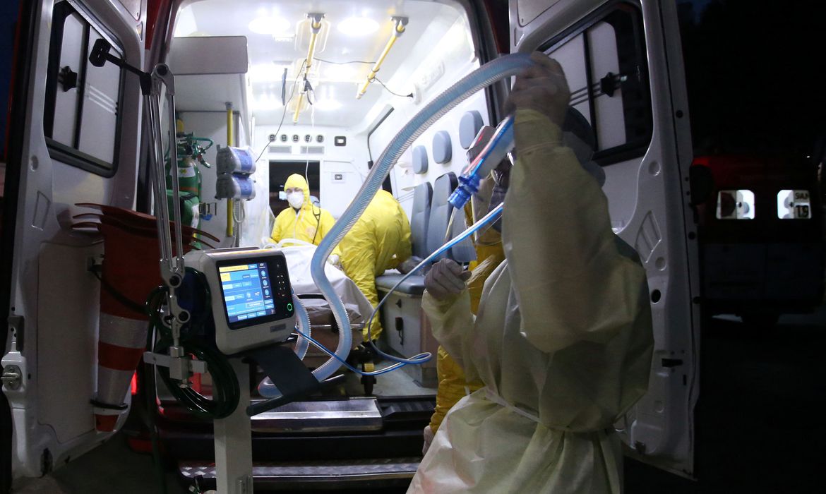 Em Goiás, número de infectados por coronavírus se aproxima dos 8 mil