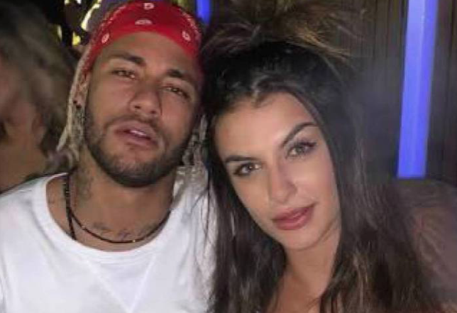Atacante Neymar e a DJ Bárbara Labres (Foto: Arquivo)