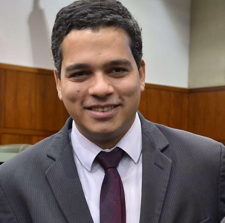 Por liminar, Kowalsky do Carmo volta a presidência do PV Goiânia