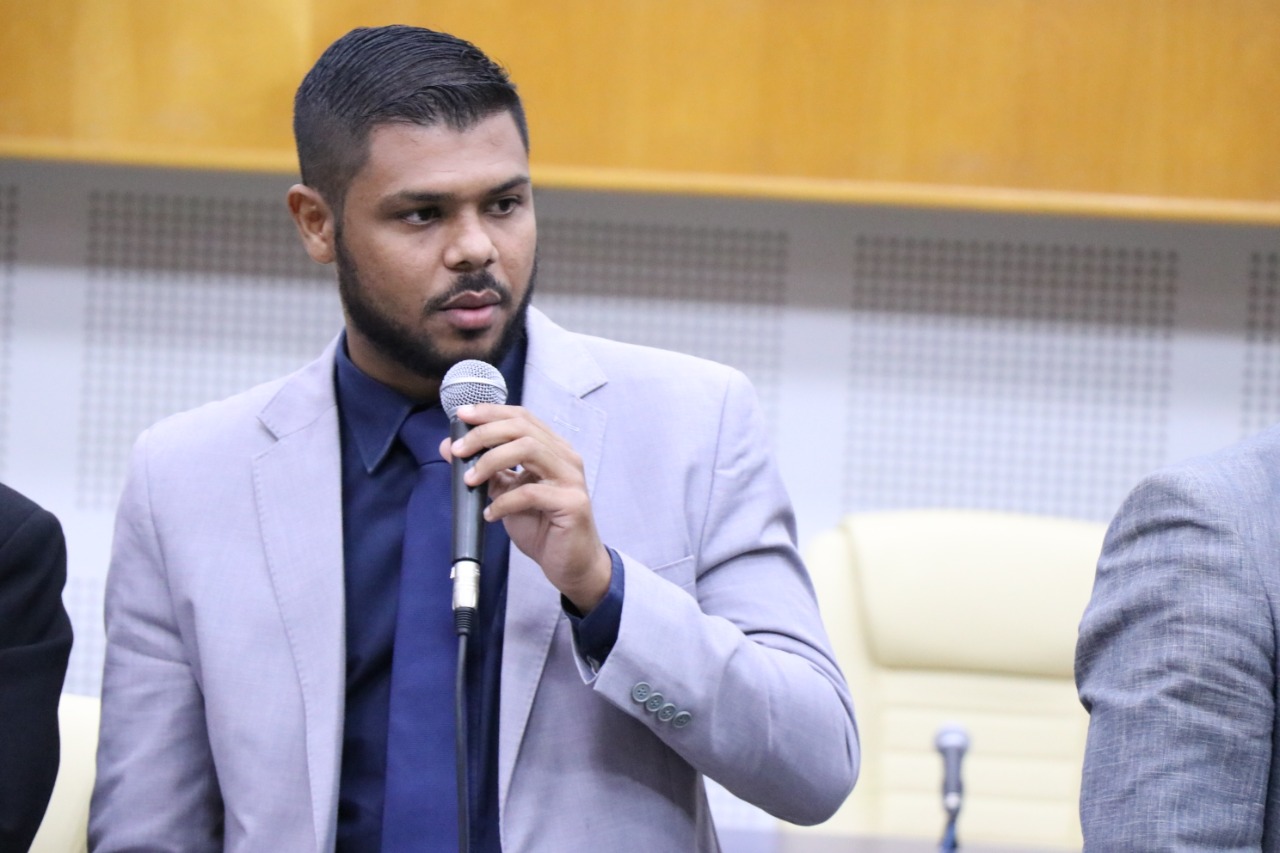 Romário diz que não disputa reeleição à presidência da Câmara