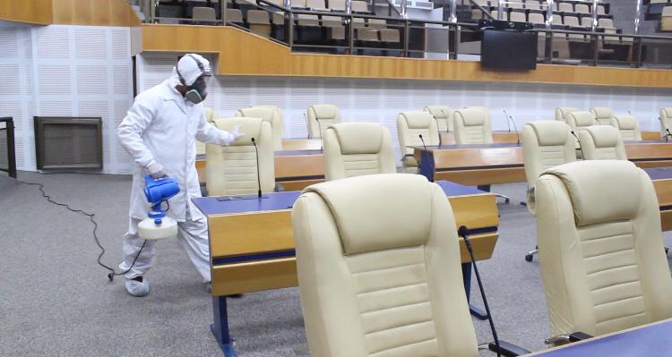 Prédio da Câmara Municipal de Goiânia passou por desinfecção. (Foto: Assessoria da Presidência da Câmara)