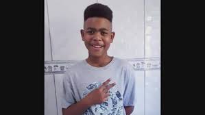 Rafaela, mãe de João Pedro, quer justiça: "Noites que não consigo dormir"