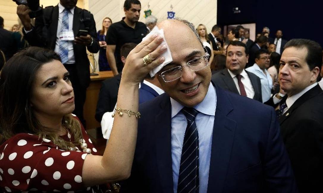 Helena Witzel, durante a campanha de 2018, ao lado do marido Foto: Pablo Jacob/Agência O Globo