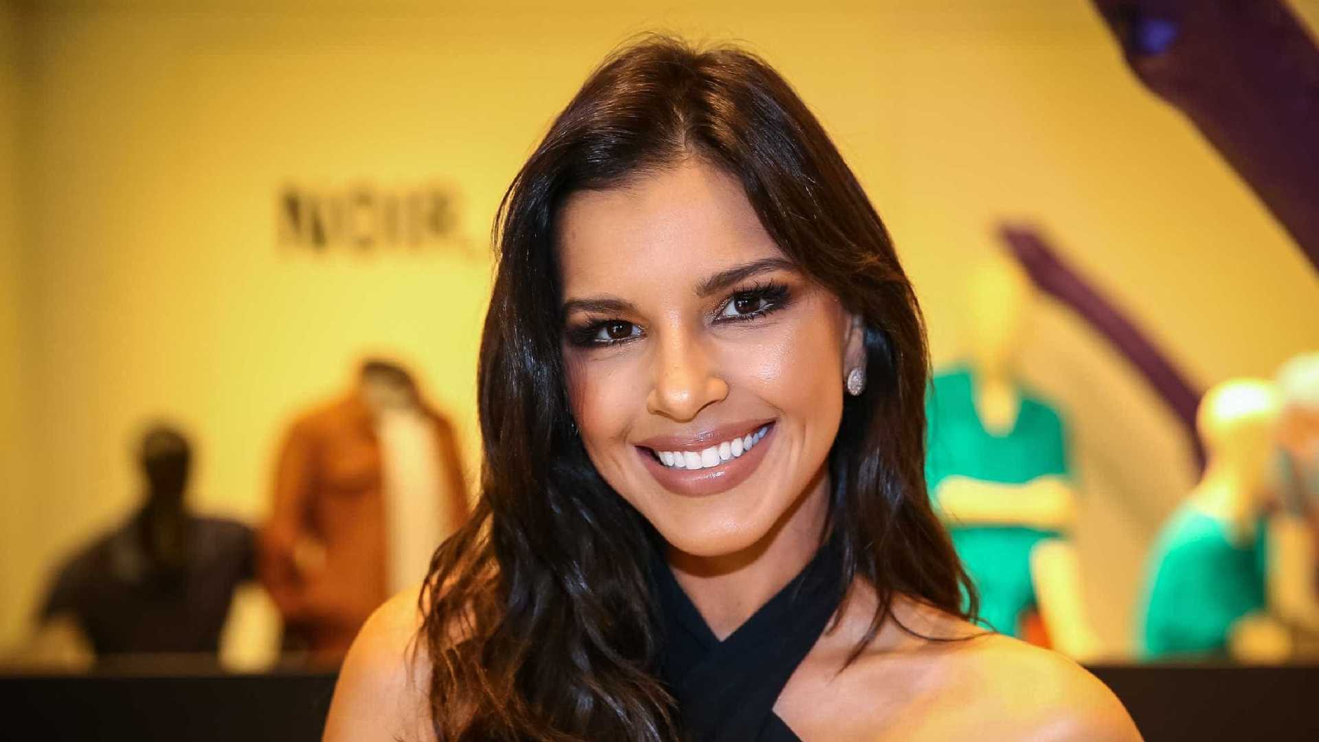 Mariana Rios grávida