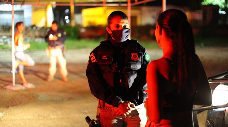 PRF resgata crianças e adolescentes em estabelecimentos nas rodovias (Foto: PRF/ Divulgação)