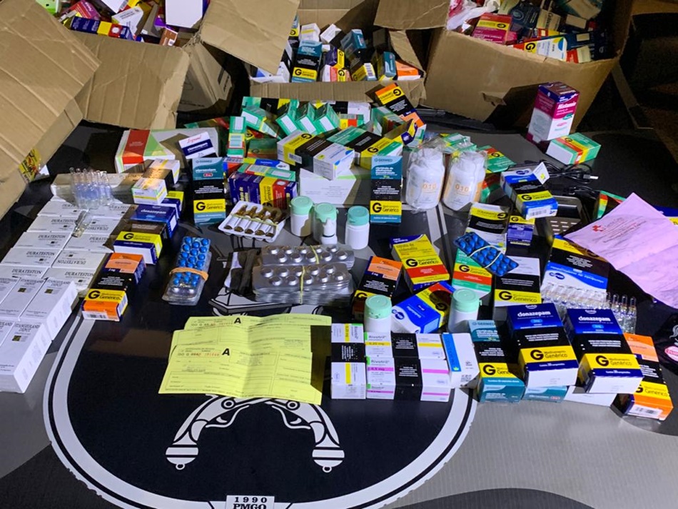 Polícia apreende remédios para aborto e anabolizantes em Aparecida de Goiânia