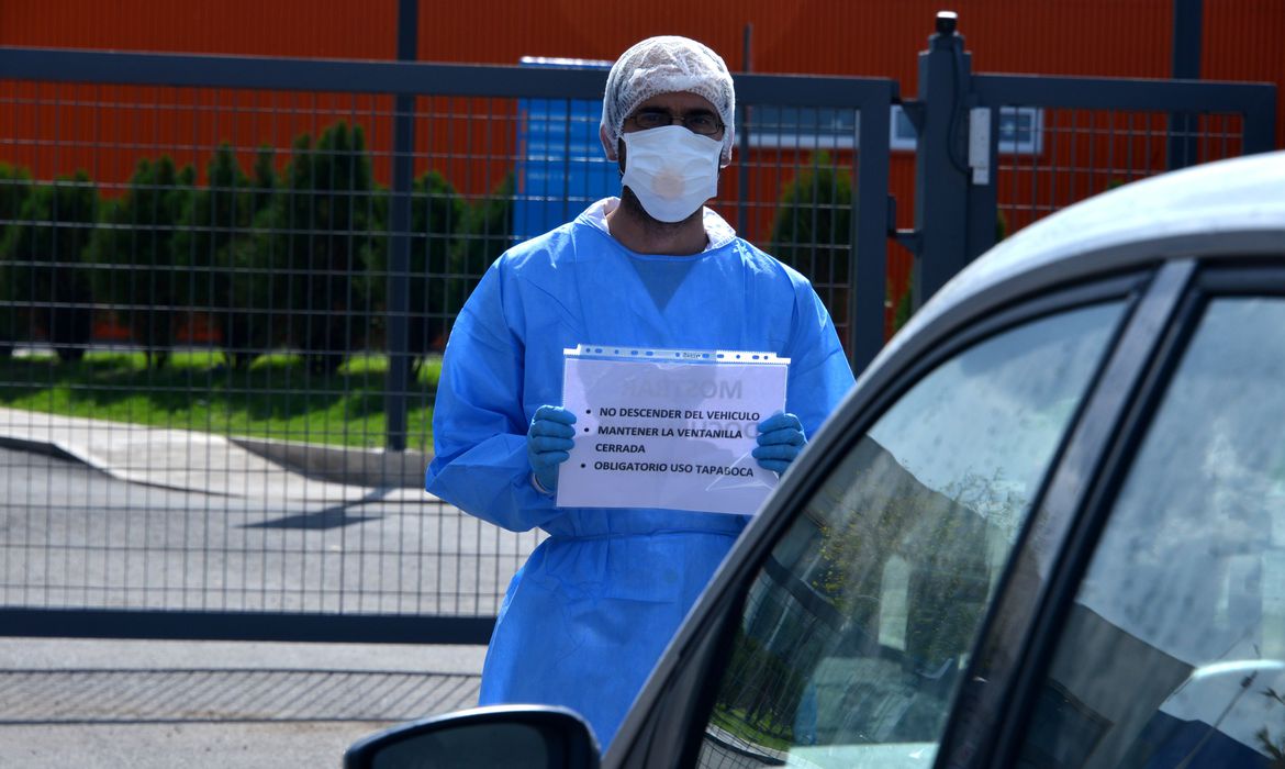 Uruguai inicia reabertura do comércio nesta segunda-feira