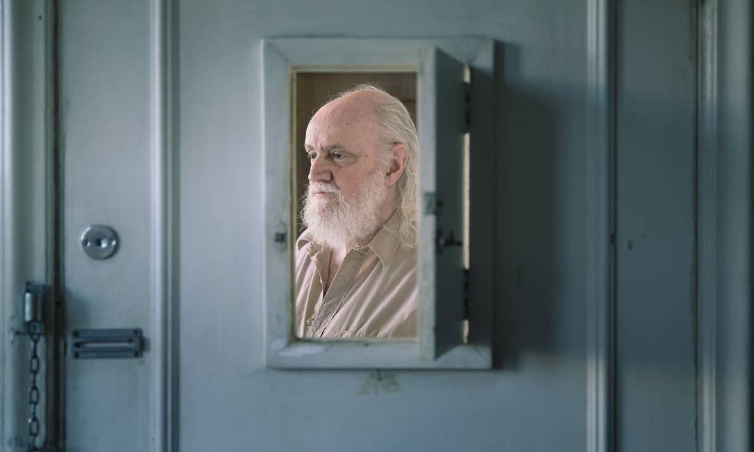 Morre o compositor Aldir Blanc, aos 73 anos