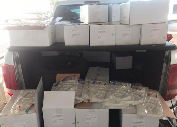 Empresa falsificava cateteres de baixa qualidade e os vendia como se fossem de uma marca conceituada do RS (Foto: Polícia Civil)