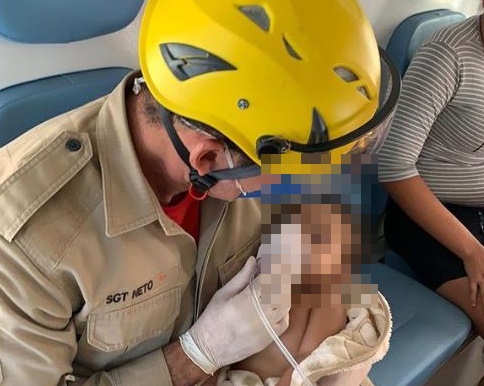 Bombeiros resgatam criança de um ano que afogou em balde