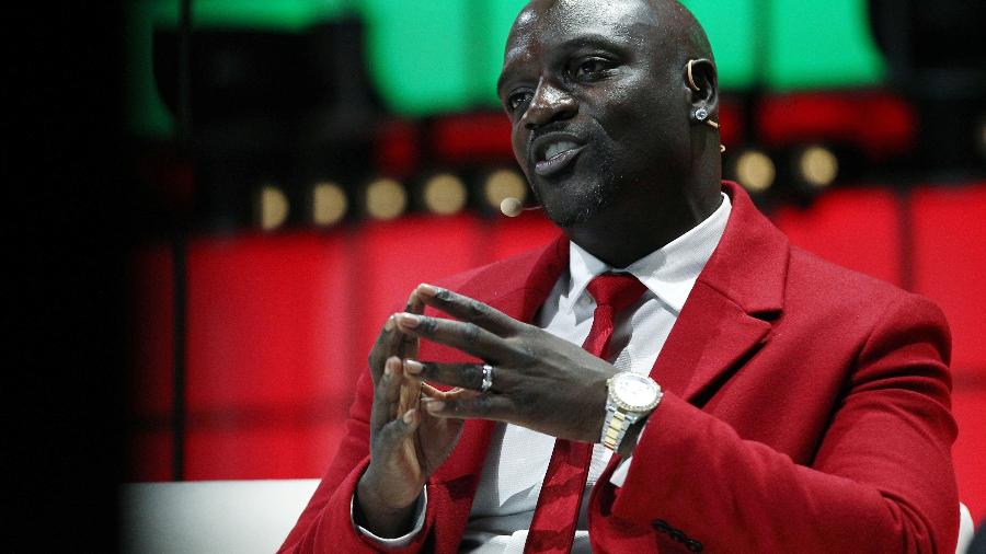 Depois de oficializar a criação de sua própria cidade no Senegal, Akon contou que o projeto recebeu um contrato de construção de R$ 31,5 bi. (FotoPedro Nunes/Reuters)