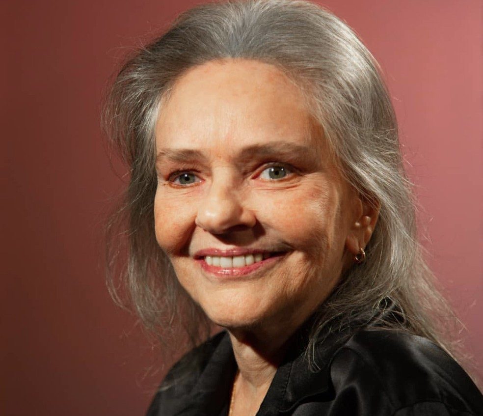 A cantora e compositora Angela Ro Ro usou o seu perfil no Facebook, nesta sexta-feira (19), para pedir ajuda financeira aos amigos. (Foto: Murilo Alvesso)