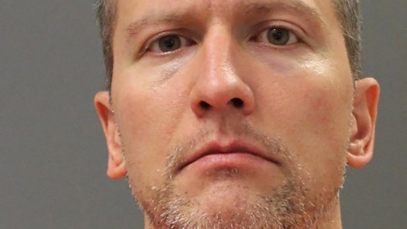 Ex-policial indiciado pela morte de George Floyd pode ganhar benefícios de US$ 1 milhão