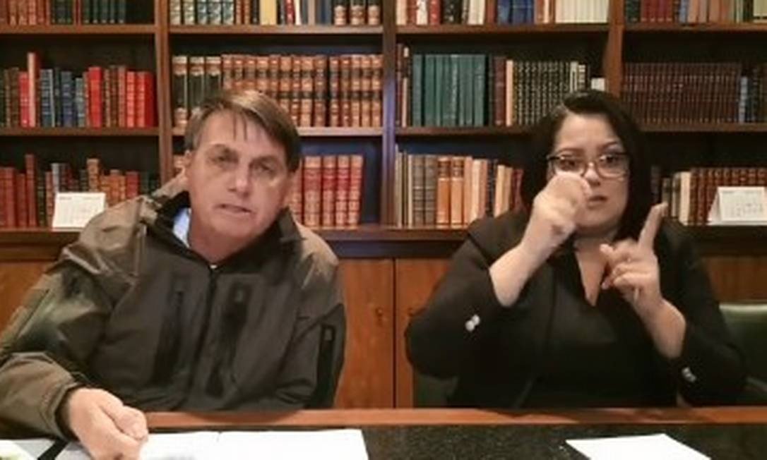 O presidente Jair Bolsonaro criticou nesta quinta-feira a prisão de Fabrício Queiroz, ex-assessor de seu filho, o senador Flávio Bolsonaro. (Foto: reprodução)